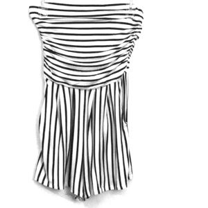 Striped flowy strapless romper